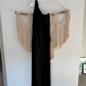 Lulu's Black Asymmetrical Ruffled Gown One Shoulder Cocktail